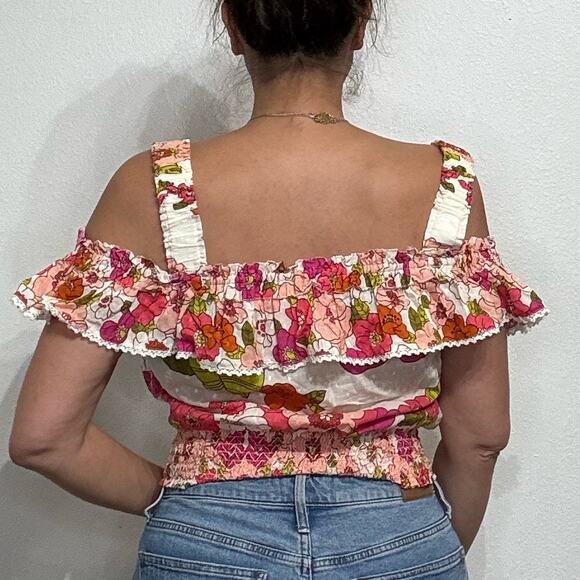 Anthropologie Love the Label Imogene Ruffle Top Sz S - Picture 10 of 12